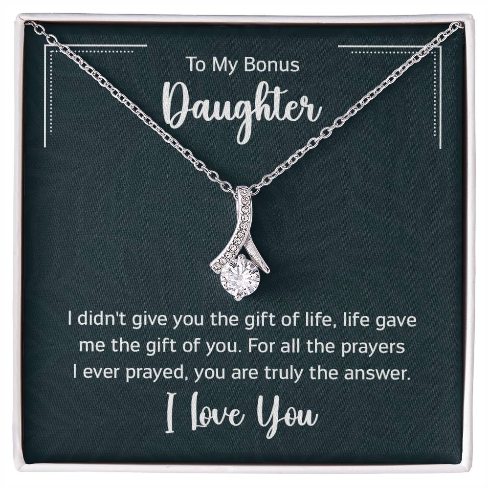 Alluring Beauty Necklace - For Bonus Daughter - Simply Great Gear