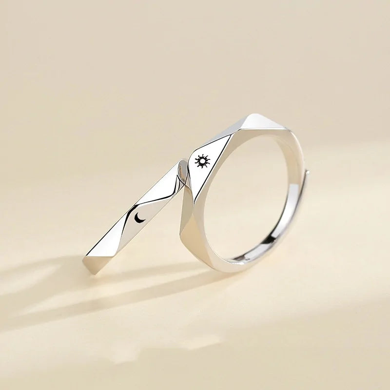 Minimalist Adjustable Ring - Simply Great Gear